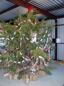 Christmas tree in the shop-2008